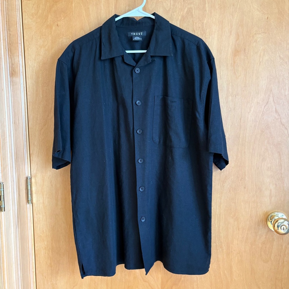 TRUST Button Down Shirt Mens Large Black Linen Rayon Short Sleeve Camp Collar